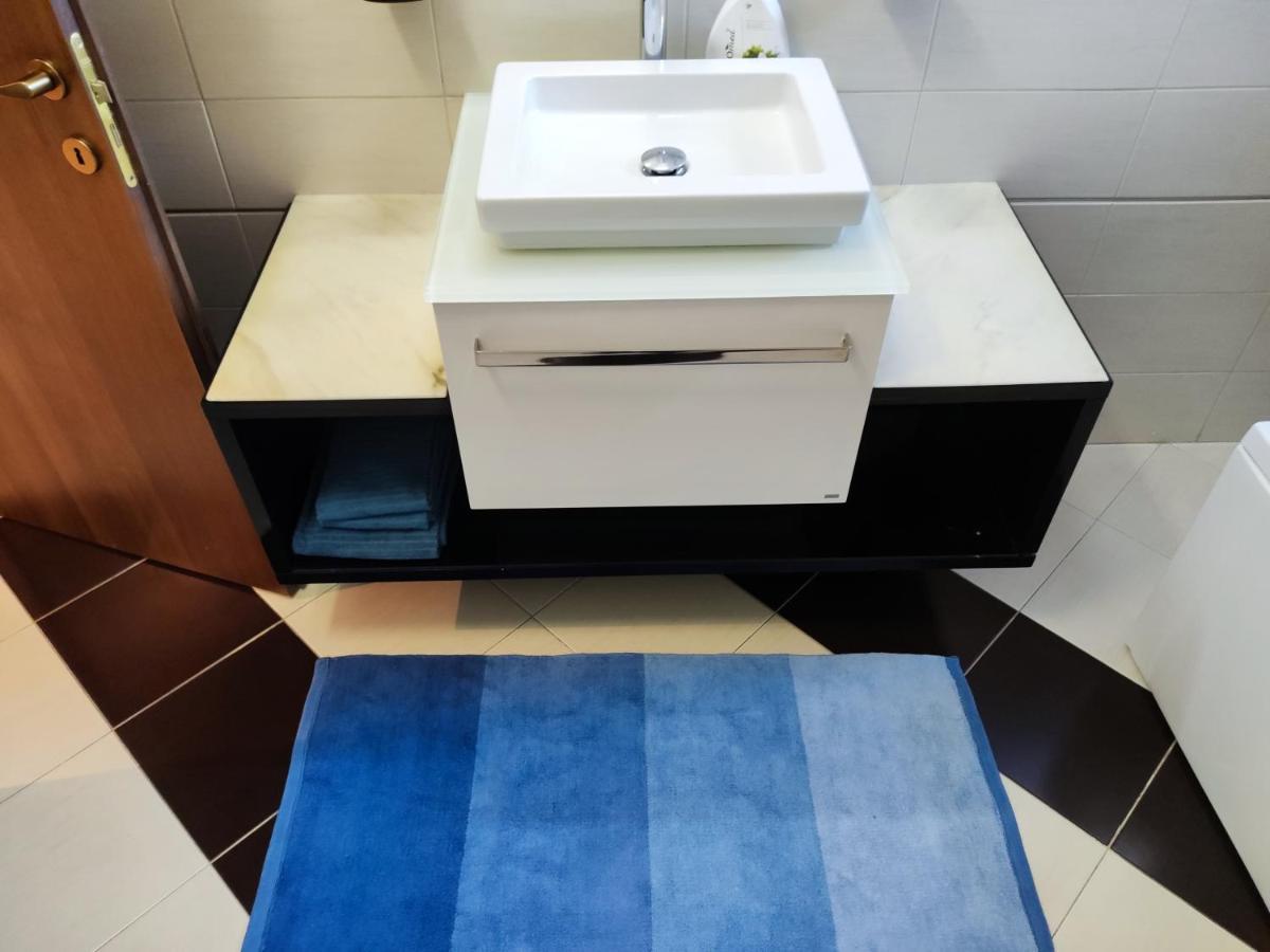 Aria Premium Apartment Бухарест Екстер'єр фото